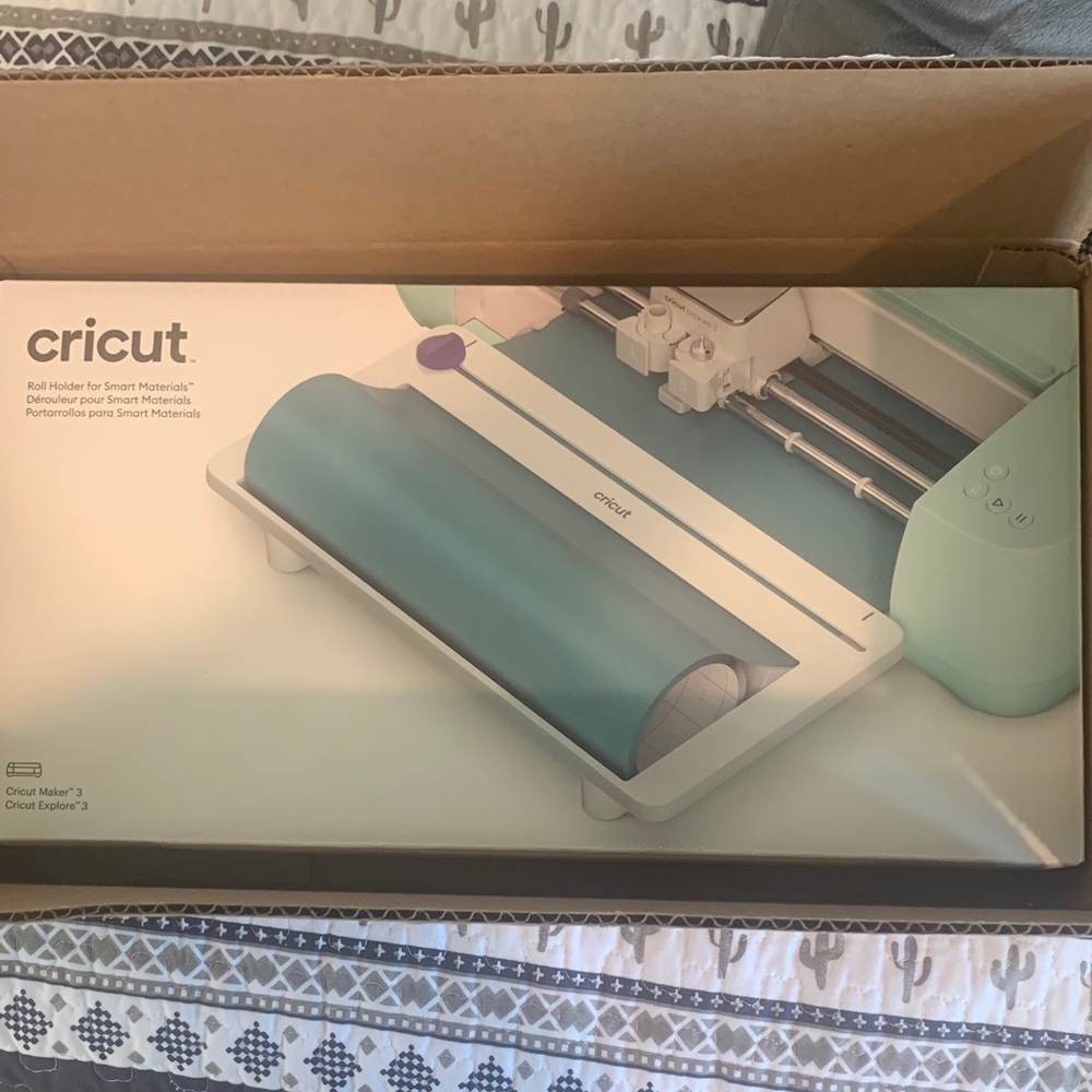 Cricut Maker 3 in Teal and White